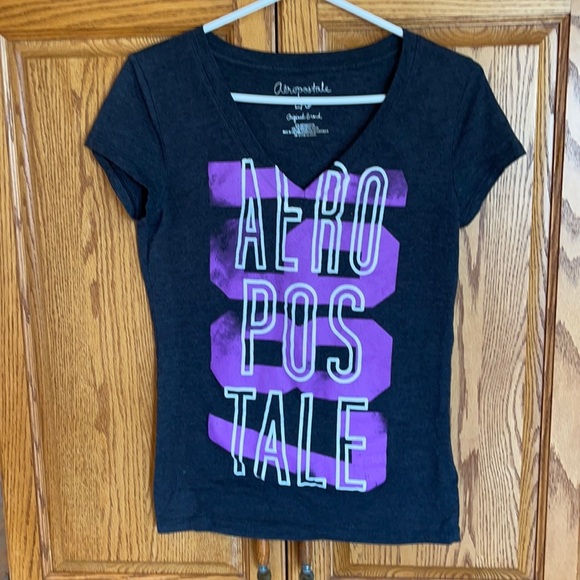 Aeropostale t-shirt size L. In like new condition - Picture 1 of 4